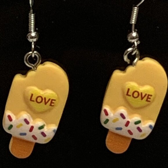 Popsicle Earring, Love Earring, Valentine's Day, Gift Idea, Funny Food Earring - Picture 1 of 7